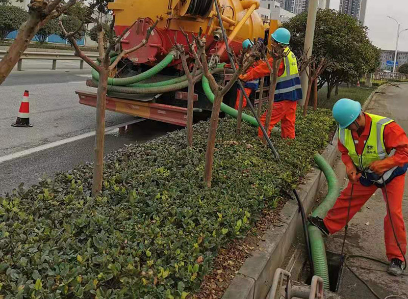 鲁山市政管道清淤